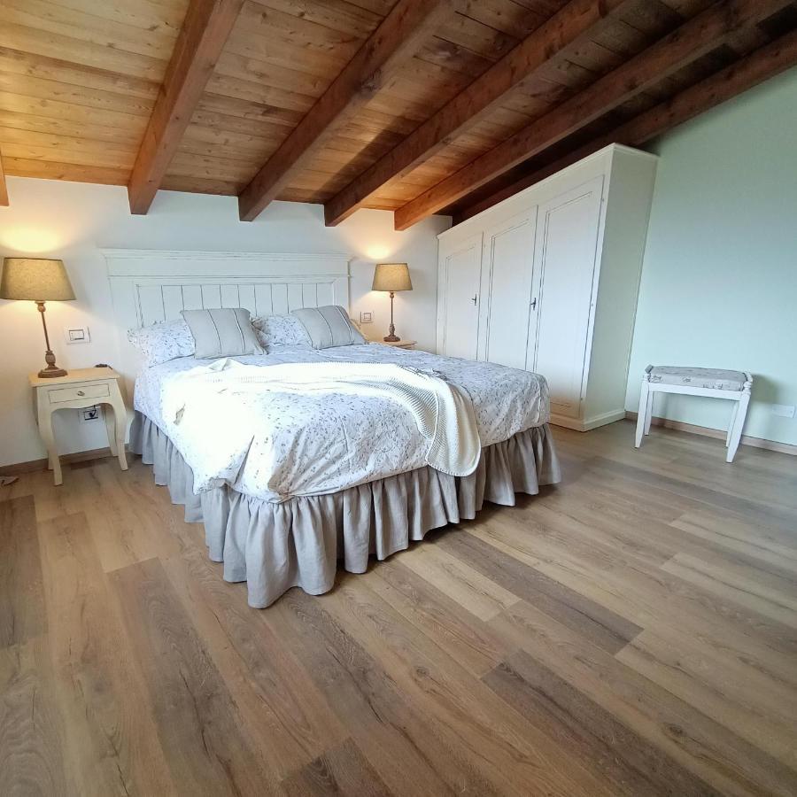 Agriturismo La Casetta - Ospitalita Rurale Familiare Montese Kültér fotó