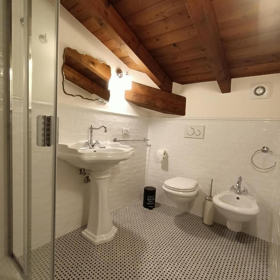 Agriturismo La Casetta - Ospitalita Rurale Familiare Montese Kültér fotó